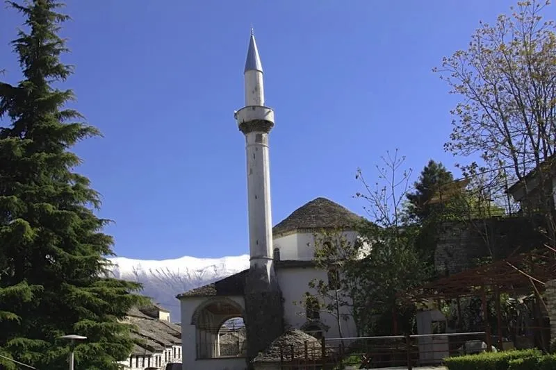 Religia w Albanii: mozaika wyznań i praktyczny przewodnik dla podróżujących