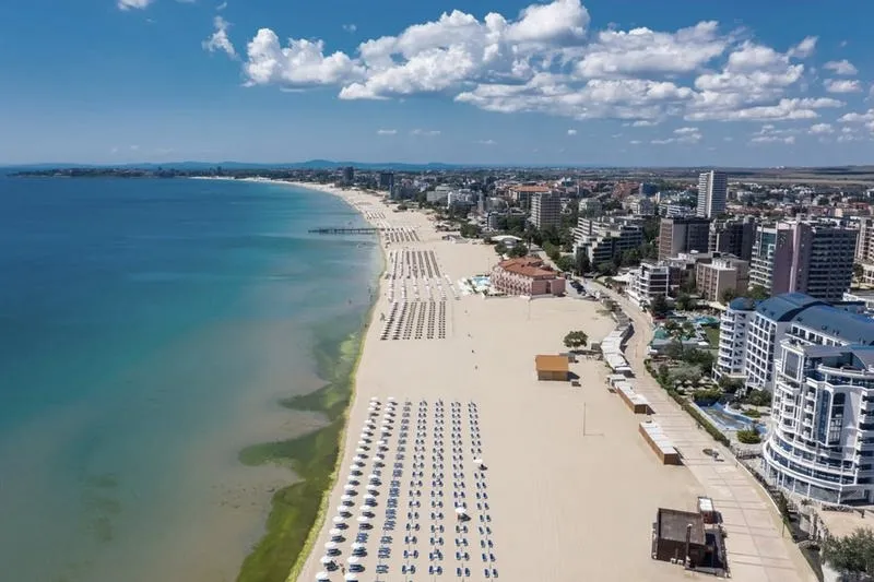 Słoneczny Brzeg – czy warto? plaże, ceny i atrakcje