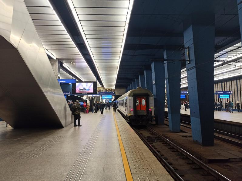 Przechowalnia bagażu Warszawa Centralna